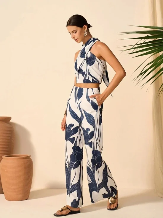 Commense Floral Print Halter Top With Pants Set Size Medium NWT - Picture 2 of 6